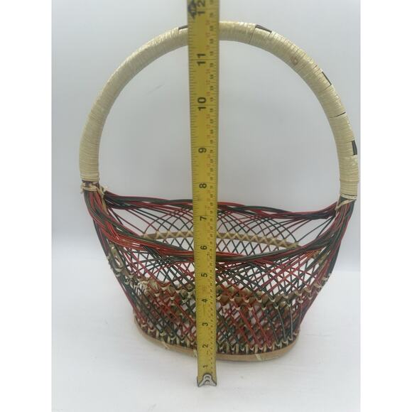 Vintage Folk Art Wicker Christmas Basket, Vintage Christmas Decor, Kitschy - Picture 6 of 6